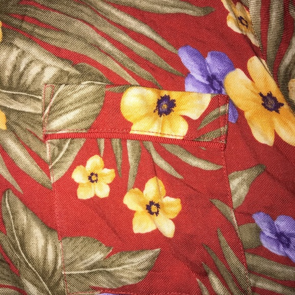 Top - Picture 2 of 3